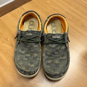 Kids “Hey Dudes” Dino Camo Shoes.  Size 4.  Good used condition.